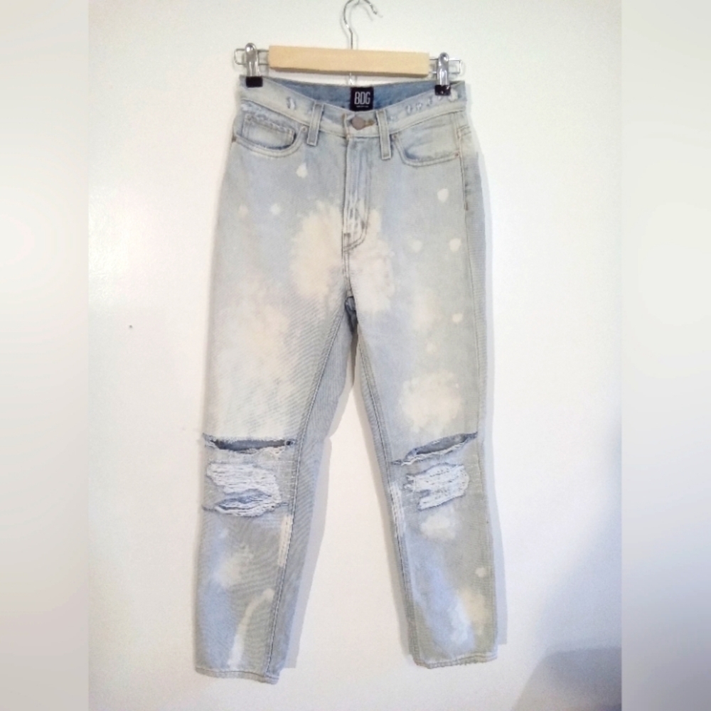 BDG High-Waisted Slim Straight Jean Distressed Bleached Wash - Size 24